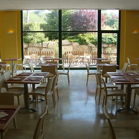 Festival Village Hotel