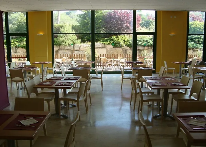 Festival Village Hotel