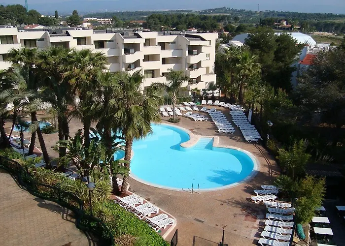 Festival Village Hotel