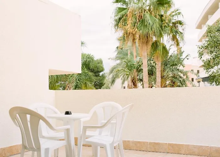 Festival Village Hotel 4*